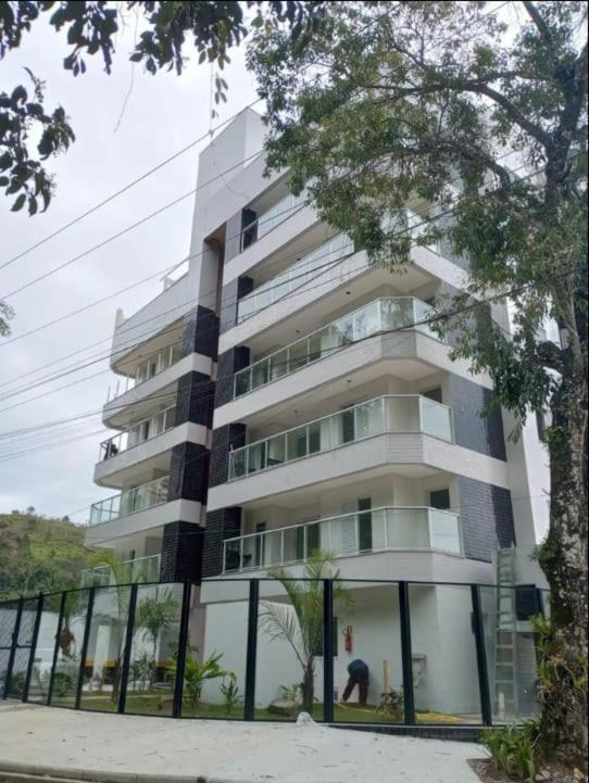 Apto Novo Toninhas 500mts * Ubatuba